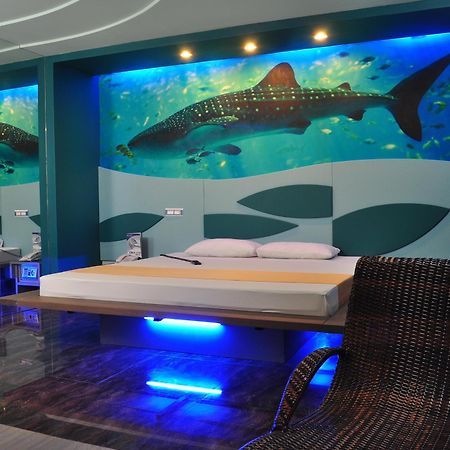 Hotel Dream World Las Piñas Eksteriør billede